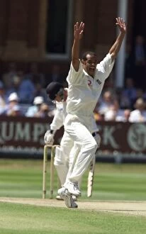 Images Dated 23rd July 1999: Dean Headley claims the wicket of the first Kiwi July 1999 wicket of the day
