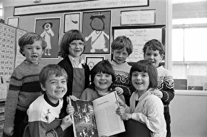 00714 Gallery: Dear Princess Anne... The Bradley Infants School pupils who have written to Princess Anne