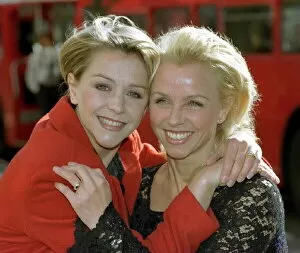 Images Dated 7th October 1996: Debbie Ash pictured with sister Leslie Ash at the launch of Etams new fashion range