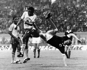 Images Dated 14th June 1974: Denis Law in action for Scotland against Zaire 1974 World Cup