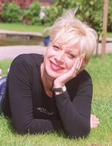 Denise Welch Actress July 1999 Pictured at home in garden weby Denise Welch Actress July 1999 Pictured at home in garden weby