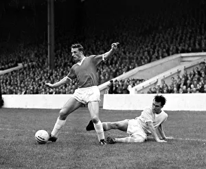 Core61 Gallery: Dennis Viollet in action for Manchester United during the league match against Manchester