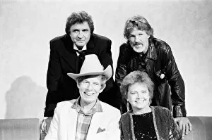 Images Dated 1st August 1987: Derek Jameson, Johnny Cash, Kris Kristofferson and Billie Jo Spears appear on the Wogan