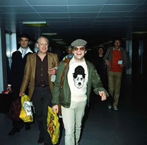 Derek Nimmo, Frank Windsor and David Jason at London Airport. 26th January 1983 Derek Nimmo, Frank Windsor and David Jason at London Airport. 26th January 1983