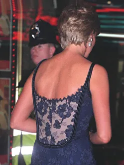 Images Dated 12th February 1997: Diana, Princess of Wales arrives for the Royal Gala Premiere performance of Lord