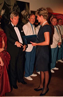 Images Dated 1st October 1991: DIANA, PRINCESS OF WALES AT EVENING FUNCTION WITH DEREK JAMESON - F / L