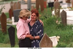 Images Dated 10th August 1997: Diana, Princess of Wales makes a three day visit to Bosnia - Herzegovina as part of her
