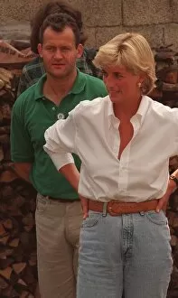 Images Dated 9th August 1997: Diana, Princess of Wales makes a three day visit to Bosnia - Herzegovina as part of her