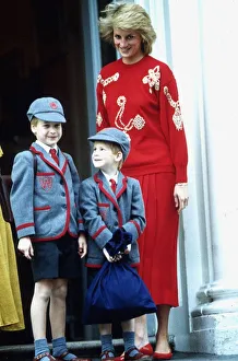 Diana, the Princess of Wales makes a school run in September 1989 Diana, the Princess of Wales makes a school run in September 1989