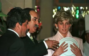 Diana, Princess of Wales at a restaurant for dinner with Jemima Khan and her husband Diana, Princess of Wales at a restaurant for dinner with Jemima Khan and her husband