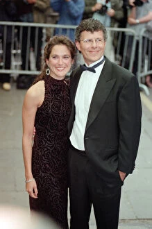 Images Dated 30th June 1999: Director Jon Amiel and his wife Tara, at the film premiere of 'Entrapment'