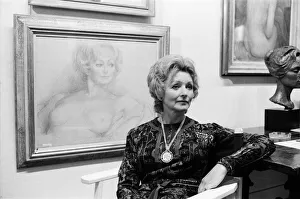 Distinguished british women pictured with their own portraits by Zsuzsi Roboz for Distinguished british women pictured with their own portraits by Zsuzsi Roboz for