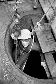 Well diver, Sally Manson. February 1975 75-00667-001 Well diver, Sally Manson. February 1975 75-00667-001