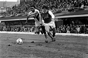 Images Dated 20th March 1982: Division 1 football. Coventry 1 v. Arsenal 0. March 1982 LF08-06-018