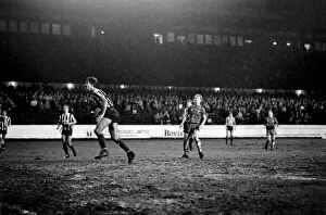 Images Dated 17th December 1983: Division 2 football. Chelsea 2 v. Grimsby 3.. December 1983 LF14-27-061