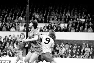 Images Dated 6th February 1982: Division 2 football. Watford 1 v. Chelsea 0. February 1982 LF08-38-036
