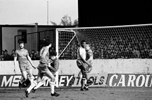 Images Dated 6th February 1982: Division 2 football. Watford 1 v. Chelsea 0. February 1982 LF08-38-045