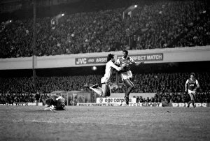 Division One Football 1985/86 Season. Arsenal v Liverpool, Highbury Division One Football 1985/86 Season. Arsenal v Liverpool, Highbury
