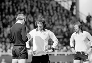 Images Dated 8th April 1977: Division Two football Fulham v Chelsea 1976 / 77 season. Fulham won the match three one
