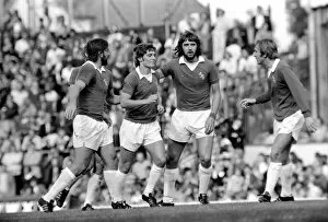 Images Dated 20th September 1975: Division I. Arsenal (2) v. Leicester City (2). September 1975 75-04972-057