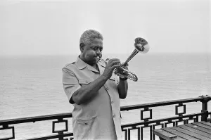 Images Dated 15th July 1989: Dizzy Gillespie seen here on the roof of the Leas Cliff Hall, Folkestone