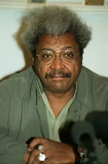 Images Dated 13th October 1998: Don King Boxing promoter at press conference Oct 1998 to announce the deal had been