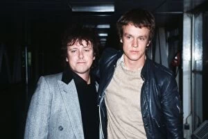 Images Dated 6th February 1986: Donovan singer and his son Julian Jones at London Airport
