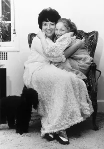 Dorothy Solomon agent with Lena Zavaroni A©Mirrorpix Circa 1975 Dorothy Solomon agent with Lena Zavaroni A©Mirrorpix Circa 1975