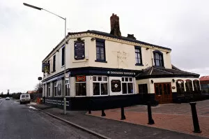 Images Dated 15th March 1995: Dougies Tavern, Blackett Street, Hebburn, North East, England, 15th March 1995