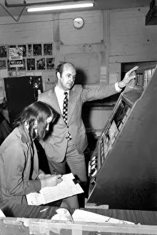Images Dated 17th January 1975: Dr. Pilkington and Fruit Machines. January 1975 75-00333