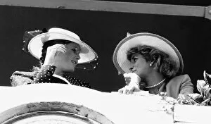Images Dated 3rd June 1987: Duchess Of York with Princess Diana are Royal pals seen here chatting happily at Epsom