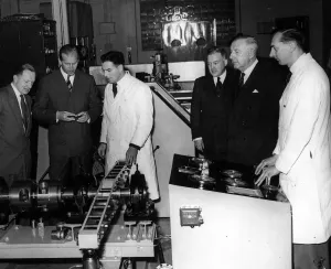 01322 Gallery: The Duke of Edinburgh inspects a machine for load-testing splines in the laboratory of
