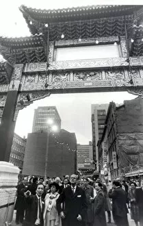 Images Dated 12th April 1987: The Duke of Edinburgh. Prince Philip opening the oriental area of Manchester