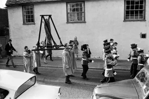 Dunmow Flitch procession through the streets of Dunmow, Essex Dunmow Flitch procession through the streets of Dunmow, Essex