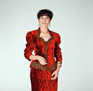Images Dated 16th July 1993: Eastenders star June Brown (Dot Cotton). 16th July 1993