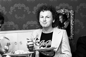 Images Dated 14th March 1975: Eating / Catering. Food Feature. Mike Batt. March 1975 75-01420-032