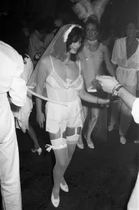 01083 Gallery: Ebony White Ball at the Embassy Club. December 1981