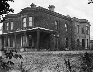 Buildings And Structures Collection: Eccleston Grange, St Helens, Merseyside, 19th October 1945, on the outskirts of St Helens