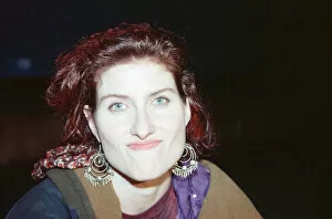 Images Dated 17th January 1991: Eddi Reader, Scottish singer songwriter pictured Thursday 17th January 1991