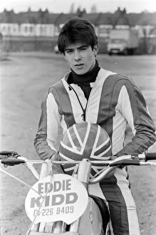 Images Dated 11th February 1977: Eddie Kidd motor cycle stunt rider Eddie Kidd, Britains answer to Evel Kneivel