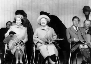 Images Dated 2nd March 1988: Elizabeth Queen mother Prince Charles and the Queen 2nd march 1988