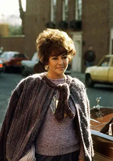 Elizabeth Taylor March 1982 arrives at Victoria Palace Theatre for rehersals for ' Elizabeth Taylor March 1982 arrives at Victoria Palace Theatre for rehersals for '