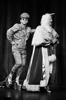 Images Dated 2nd December 1984: Elton John brings the house down in a charity show at Londons Theatre Royal