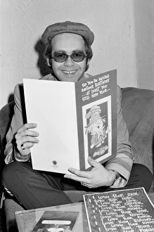 Elton John pictures on 24th March 1977, a day before his 30th birthday Elton John pictures on 24th March 1977, a day before his 30th birthday