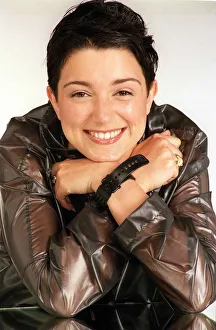 Emily Newton May 1999 Channel 4 TV Presenter computer series Bits Emily Newton May 1999 Channel 4 TV Presenter computer series Bits