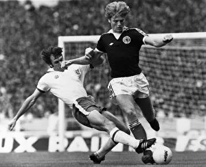 Images Dated 4th June 1977: England 1-2 Scotland, British Home Championship, Wembley Stadium, Saturday 4th June 1977