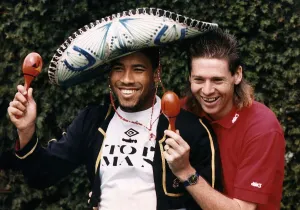 Images Dated 1st March 1990: England footballers John Barnes and Chris Waddle take a break during an England training