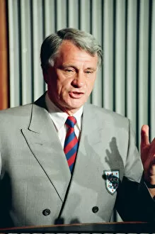 Images Dated 24th May 1990: England manager Bobby Robson speaking during a press conference prior to the England
