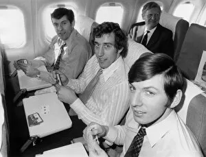 Images Dated 2nd January 1971: England players on their way to Malta. l-r Alan Mullery, Martin Chivers