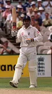 Images Dated 6th August 1999: England v New Zealand Cricket Third Test August 1999 Mark Ramprakash salutes reaching
